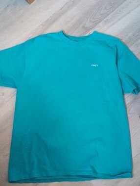 Obey Men's Teal Crewneck T-Shirt
